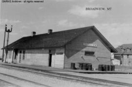 Great Northern Depot at Broadview, Montana, undated