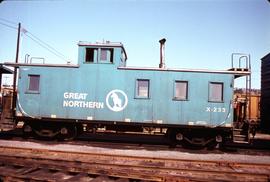 Great Northern Railway Caboose X-233.