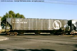 Great Northern Covered Hopper Car 172455 at Pasco, Washington, 1984