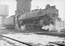 Northern Pacific steam locomotive 2686 at Staples, Minnesota, in 1950.