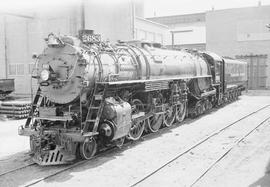 Northern Pacific steam locomotive 2683 at Livingston, Montana, in 1952.