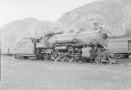 Northern Pacific steam locomotive 1667 at Paradise, Montana, in 1953.