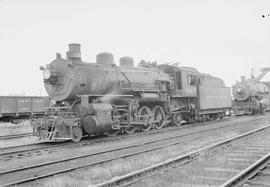 Northern Pacific steam locomotive 1661 at Glendive, Montana, in 1953.