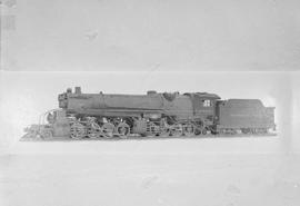 Northern Pacific steam locomotive 4023, in 1916.