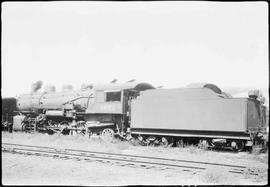 Northern Pacific steam locomotive 1674 at Cle Elum, Washington, in 1933.