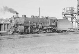 Northern Pacific steam locomotive 1725 at Helena, Montana, in 1951.