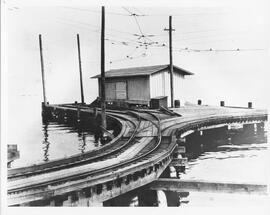 Madrona Loop Pier, Seattle, Washington, 1911