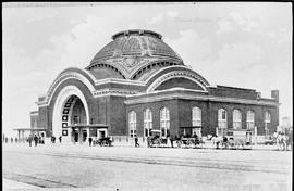 Northern Pacific Union Station at Tacoma, Washington, circa 1915.