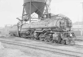 Northern Pacific steam locomotive 5105 at Glendive, Montana, in 1953.