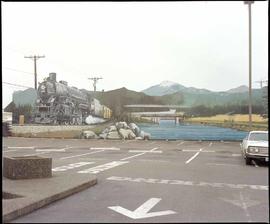 Wall mural at South Tacoma, Washington, in 1987.