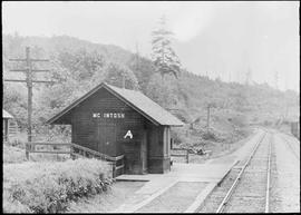 Northern Pacific station at McIntosh, Washington, circa 1927.