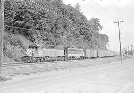 Burlington Northern diesel locomotive 2075 at Tacoma, Washington in 1970.