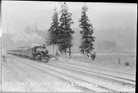 Northern Pacific steam locomotive number 233 and train at Clatskanie, Oregon, circa 1910.