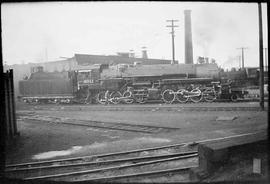 Northern Pacific steam locomotive 4011 at Tacoma, Washington, in 1935.