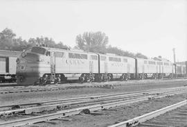 Northern Pacific diesel locomotive number 6009 at Mandan, North Dakota, in 1946.