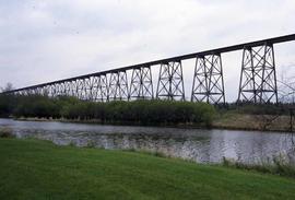 Burlington Northern Sheyenne River viaduct at Valley City, North Dakota, in 2003.