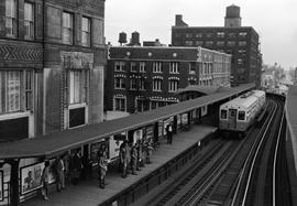 Chicago Transit Authority elevated streetcar at Chicago, Illinois on July 13, 1964.