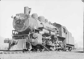 Northern Pacific steam locomotive 2161 at Easton, Washington, in 1943.