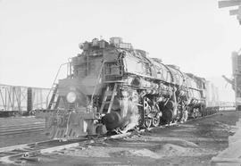 Northern Pacific steam locomotive 5011 at Livingston, Montana, in 1954.