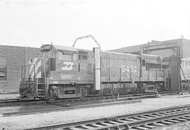 Burlington Northern diesel locomotive 5482 at Clyde, Illinois in 1972.