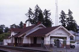 BNSF Railroad depot at Steilacoom, Washington, in 1999.
