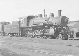 Northern Pacific steam locomotive 1271 at Auburn, Washington, in 1944.