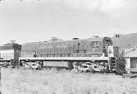 Burlington Northern diesel locomotive 5611 at Easton, Washington in 1970.