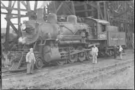 Northern Pacific steam locomotive 1270 at Auburn, Washington, in 1946.