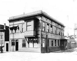 Columbia and Puget Sound Railroad general office building at Seattle, Washington, circa 1912.