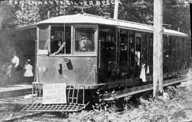 Whatcom County Railway & Light streetcar 69 at Bellingham, Washington, circa 1900.