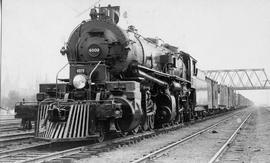 Northern Pacific steam locomotive number 4009 at Auburn, Washington, circa 1928.