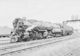 Northern Pacific steam locomotive 5105 at Glendive, Montana, in 1953.