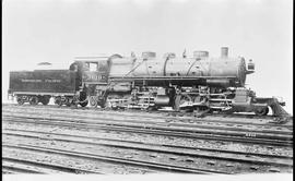 Northern Pacific steam locomotive 3010 at Philadelphia, Pennsylvania, in 1907.