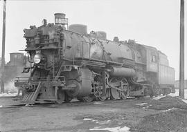 Northern Pacific steam locomotive 1852 at Duluth, Minnesota, in 1950.