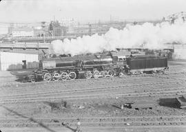 Northern Pacific steam locomotive 4016 at Tacoma, Washington, in 1944.