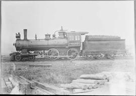 Northern Pacific steam locomotive 690 in 1916.