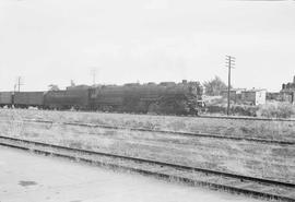 Northern Pacific steam locomotive 5115 at Spokane, Washington, in 1941.