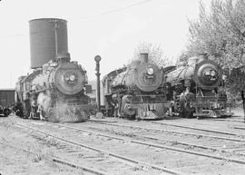 Northern Pacific steam locomotive 1670 at Hoquiam, Washington, in 1945.