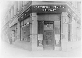 Northern Pacific ticket office at Tacoma, Washington, circa 1948.