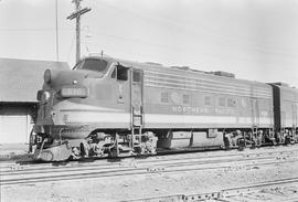 Burlington Northern diesel locomotive 810 at Tacoma, Washington in 1971.