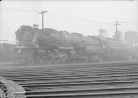 Northern Pacific steam locomotive 5112 at Pasco, Washington, in 1948.