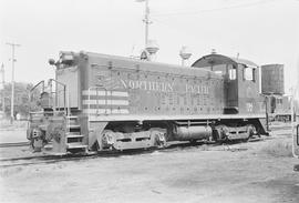 Burlington Northern diesel locomotive 194 at Auburn, Washington in 1971.