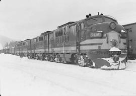 Northern Pacific diesel locomotive number 5400 at Easton, Washington, in 1950.