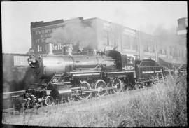 Northern Pacific steam locomotive 1373 at Tacoma, Washington, in 1933.