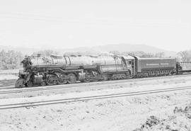 Northern Pacific steam locomotive 5147 at Livingston, Montana, in 1952.