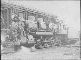 Northern Pacific steam locomotive 1917 at Pasco, Washington, circa 1910.