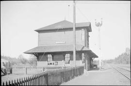 Northern Pacific station at Ravensdale, Washington, circa 1930.