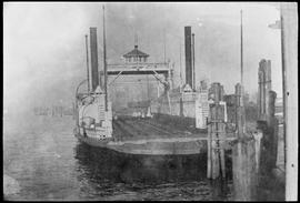 Northern Pacific rail ferry Tacoma at Kalama, Washington, circa 1909.