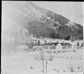 School at Lester, Washington, circa 1950.