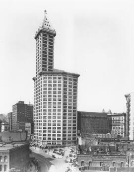 Smith Tower, Seattle, Washington, circa 1920